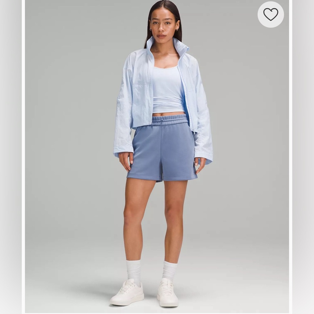 Lululemon Softstreme High-Rise Short 4" Oasis Blue new size 4